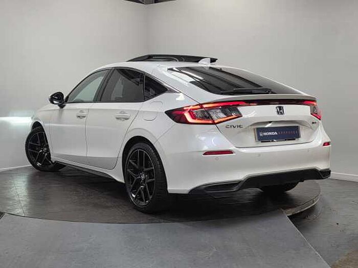 Honda Civic Hybrid 2.0 eHEV Advance 5dr CVT 