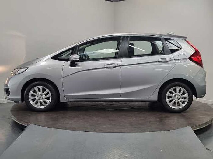 Honda Jazz 1.3 i-VTEC SE 5dr CVT 