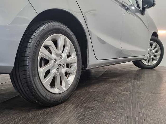 Honda Jazz 1.3 i-VTEC SE 5dr CVT 