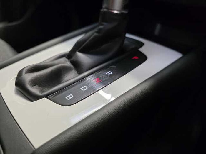 Honda Jazz Hybrid 1.5 i-MMD Hybrid Advance 5dr eCVT 